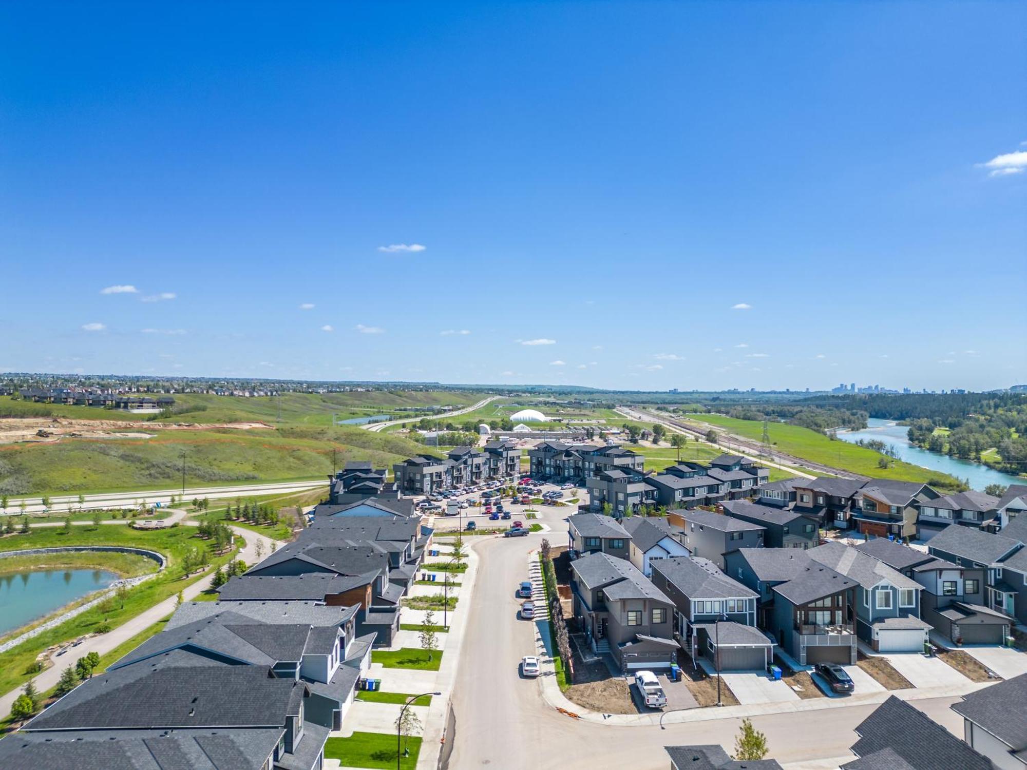 Cozy Rockland Park Unit+Parking Lägenhet YYC Exteriör bild