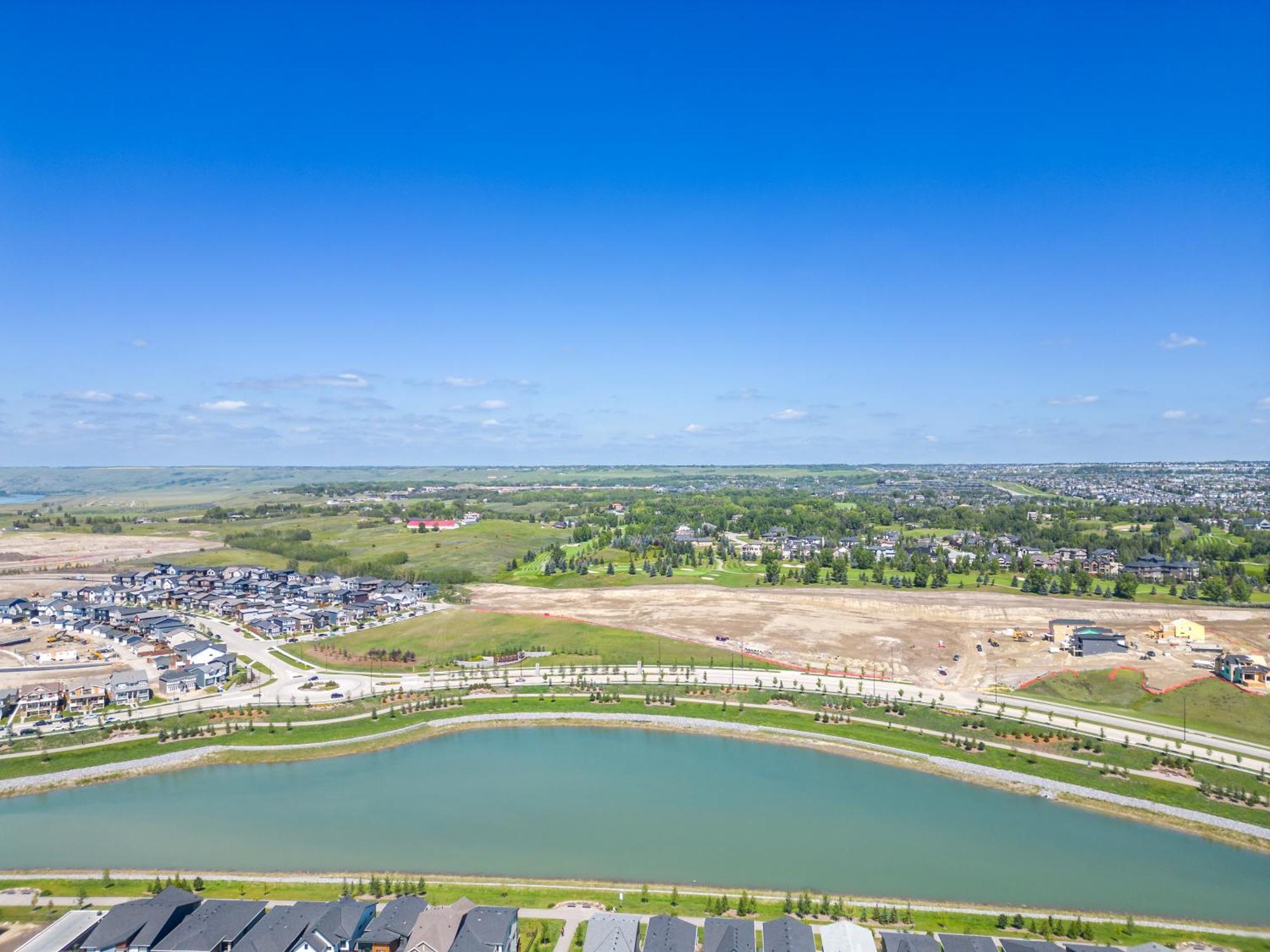 Cozy Rockland Park Unit+Parking Lägenhet YYC Exteriör bild